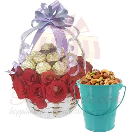 Rose Choc Basket With Dry Fruits