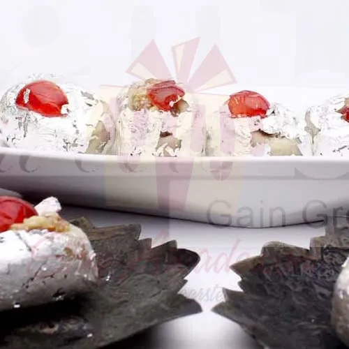 1kg Kaju Katli With Anjeer Filling