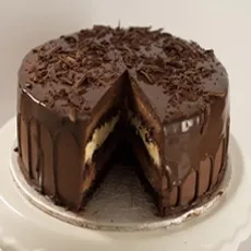 Lals Tripple Lyr Choc Cake 2lbs