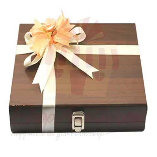 Luxury Wooden Box 20 Pcs Lals