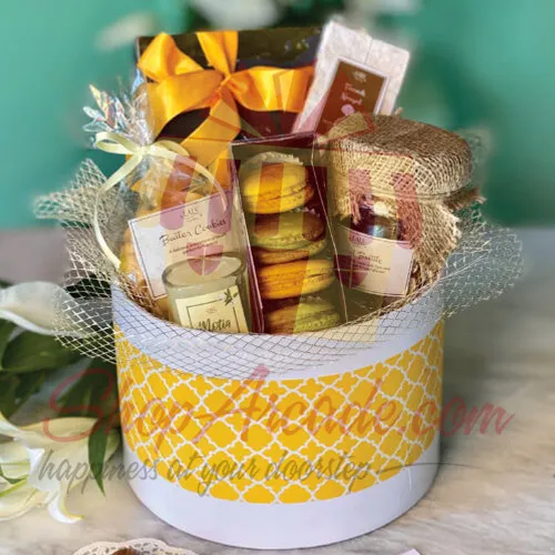 Sunshine Round Hamper By Lals